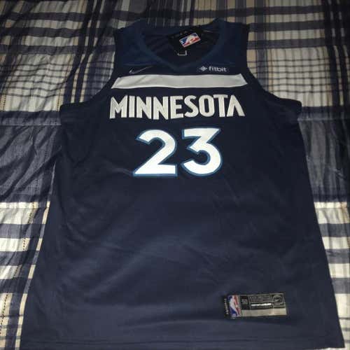 NWT STITCHED JIMMY BUTLER JERSEY