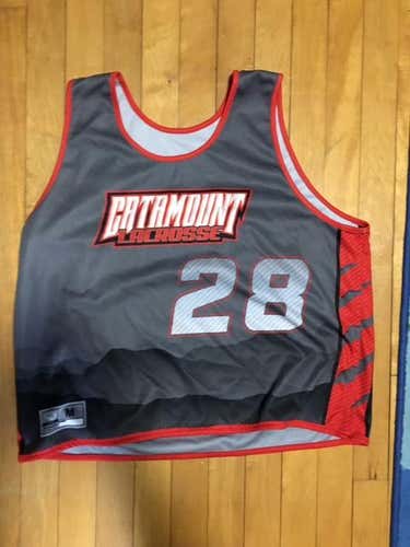 Catamount Club Reversible Pinny (L/XL)