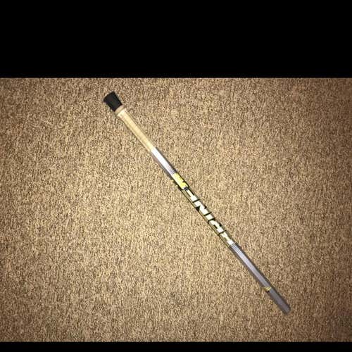 Brine F22 Lacrosse Shaft