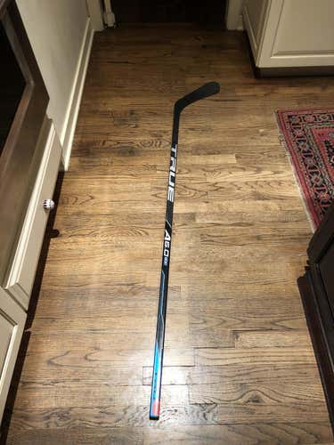 OFFER New RH True A6.0 SBP Stick Grip 75 Flex