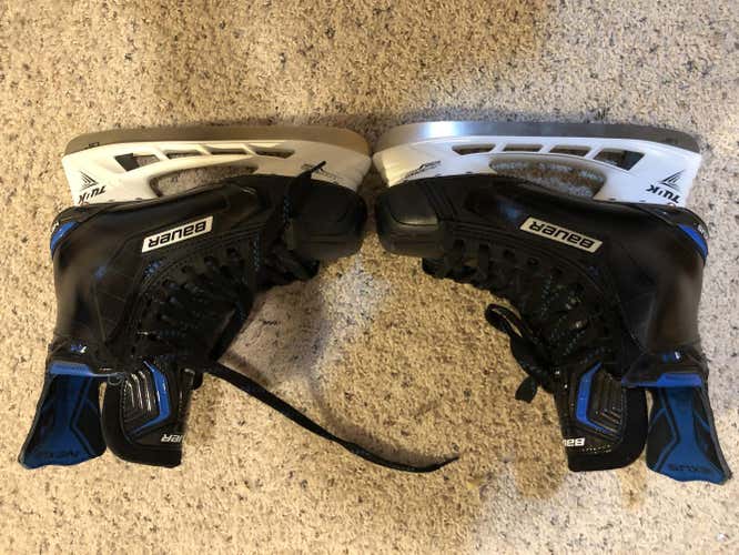 New Bauer Nexus 1N Skates Senior Size 8