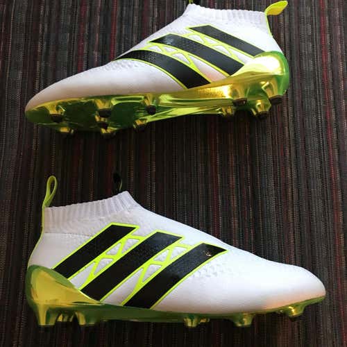 Adidas Pure Control