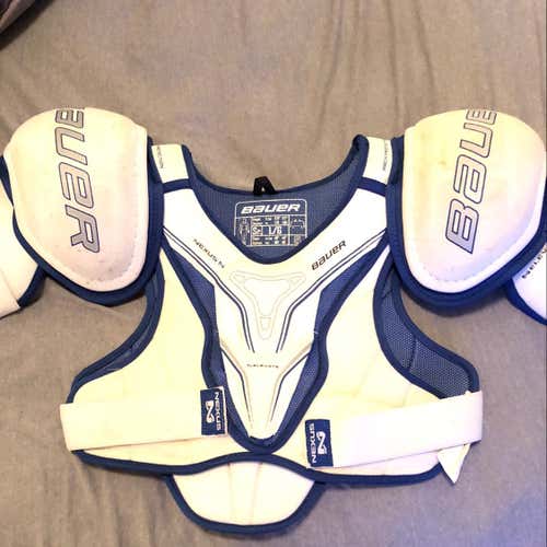 Bauer Nexus Elevate Shoulder Pads