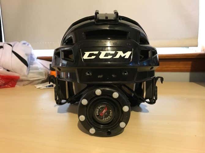 CCM Vector V08 Helmet