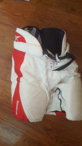 Reebok Pants Senior red and white
