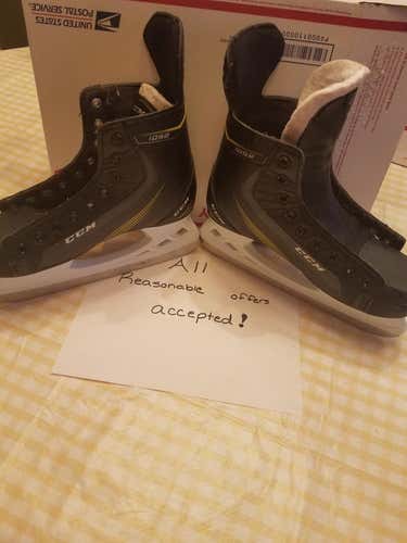 CCM Skates Senior Size 7