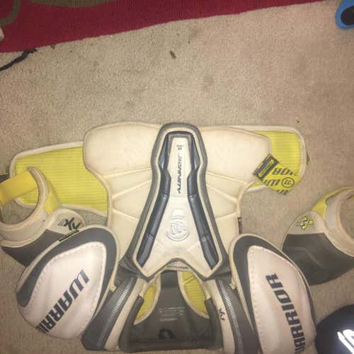 Warrior Ax1 Shoulder Pads