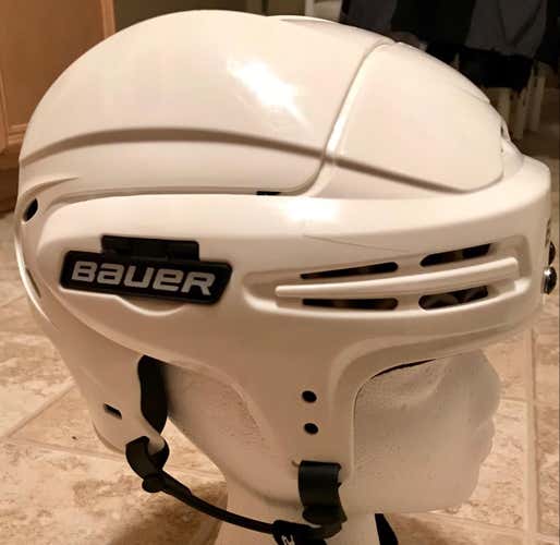 Bauer 5100 Helmet Large White