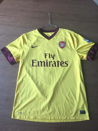 Like New Nike Thomas Vermaelen #5 Arsenal Away Jersey Yellow
