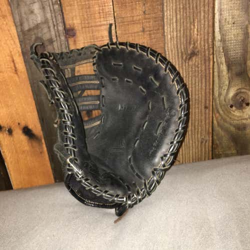 Used Rawlings Renegade First Base Mitt