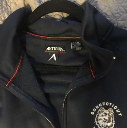 UCONN Hockey Sweater/Hoodies