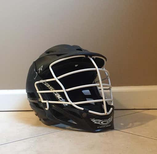 Used Matte Black Cascade R Lacrosse Helmet