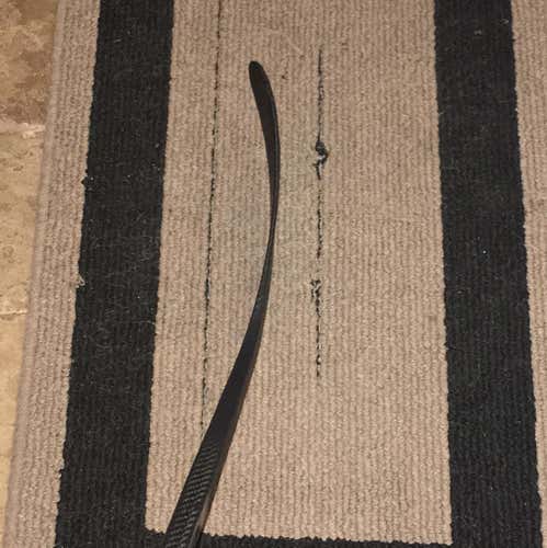 New Unused True Pro Stock Custom Player Stick XC9 ACC Bjugstad Panthers Right Hockey Stick