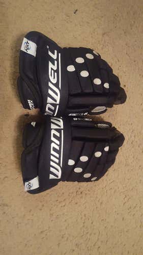 WinnWell GX-6 hockey gloves