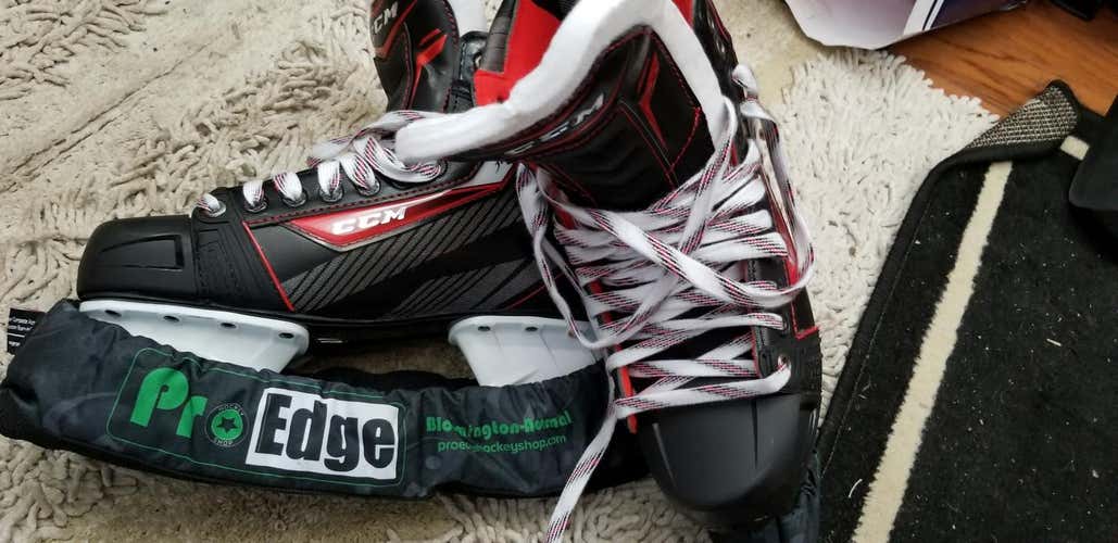 CCM JetSpeed Xtra Pro Skates Senior Size 9.5