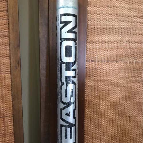 Easton Black Max S9 3328 Ultra Long Barrel Slow Pitch Softball Bat