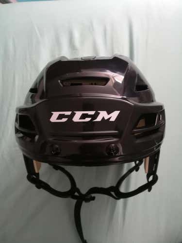 CCM Resistance 110 helmet