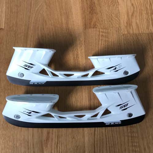 Ccm JetSpeed Holder With Steel Size 8