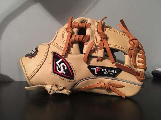 Louisville Slugger Pro Flare