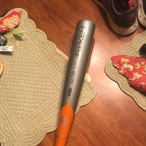 Limited Edition Cal Ripken Jr Marucci BBCOR Bat 32in 29oz