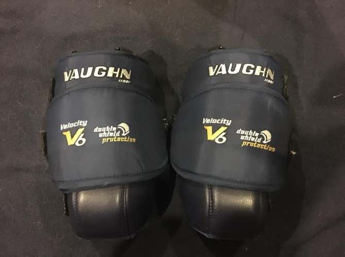 vaughn 1100i pro knee guards