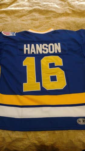 New CCM Game Jersey SLAPSHOT CHIEFS 16 HANSON Medium