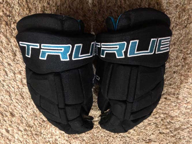 San Jose Sharks True XC9 Pro Stock Gloves Senior 13"
