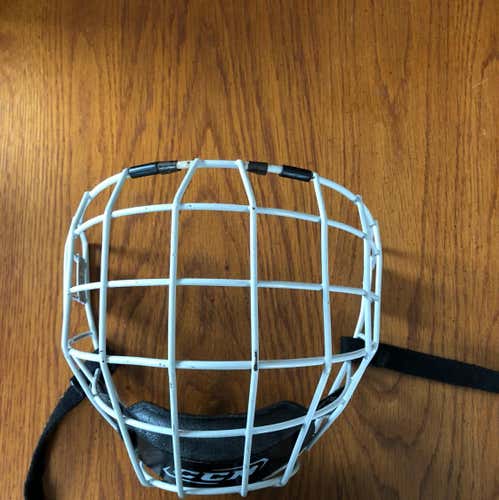 Ccm Fm480 Cage Medium