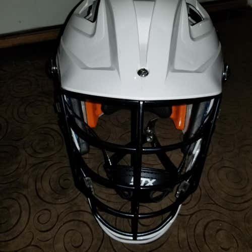 STX Stallion 600 Helmet Adult L