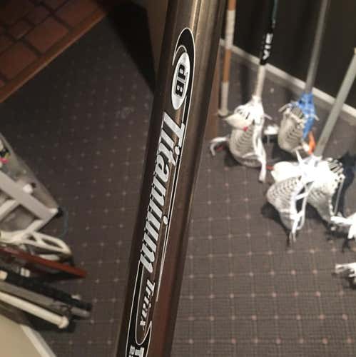 Debeer Triax Pole Obo