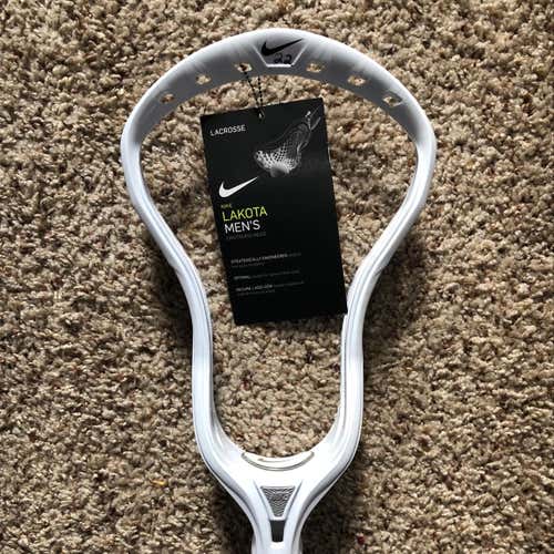 Nike Lakota 2