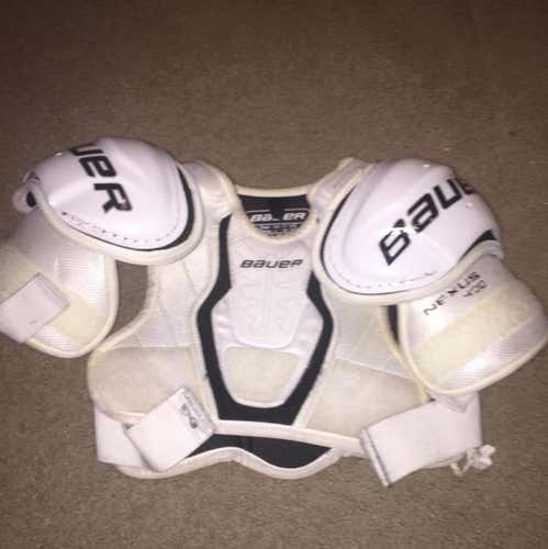 Bauer Nexus 400 Shoulder Pads