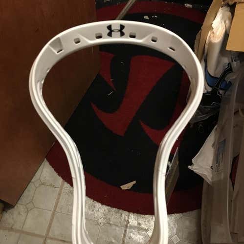 Under Armour Command 2 Unstrung W/ Tags