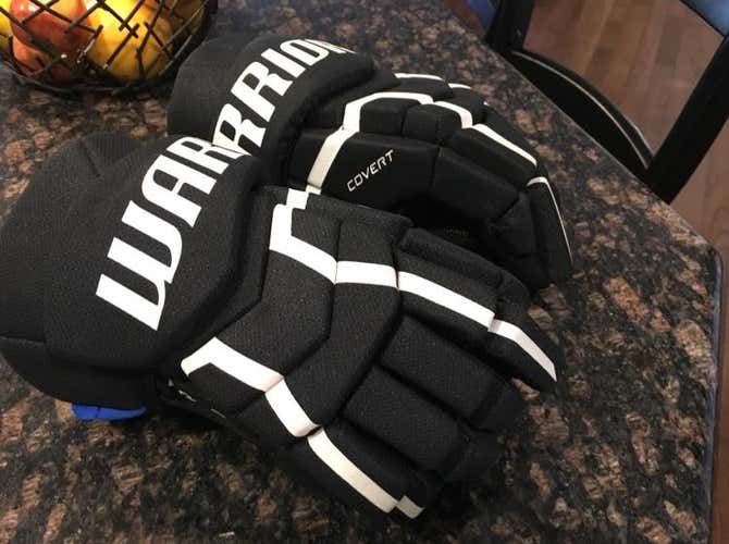 Warrior QRL5 15” Hockey Gloves