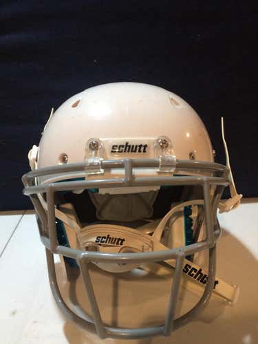 Schutt Youth White Helmet