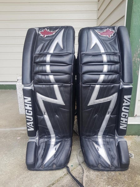 Vaughn Vaughn V3 Goalie Leg Pads