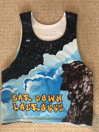 Bar Down Lacrosse Pinnie