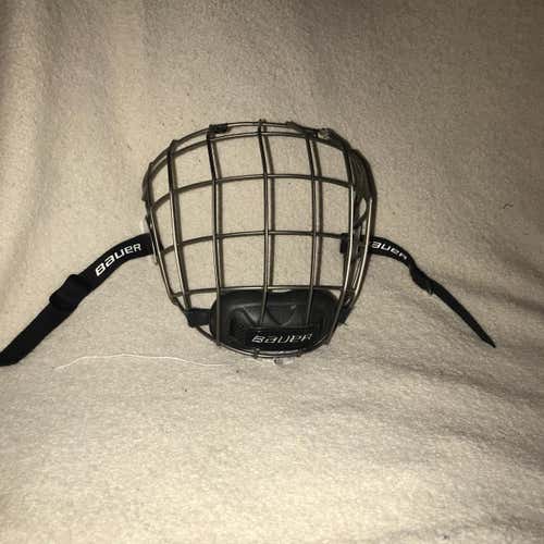 Bauer RE-AKT Titanium Face Mask Size Medium