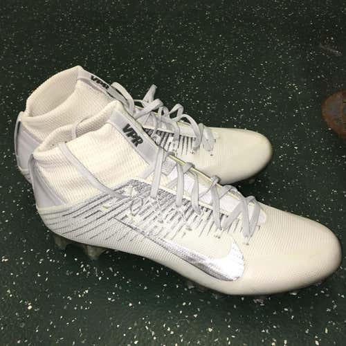 Nike Flyweave Cleats