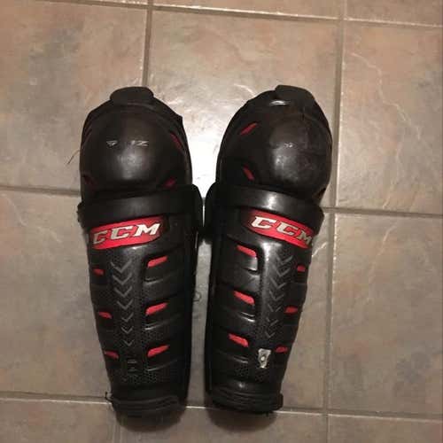 Like New Ccm Rbz Shin Guards