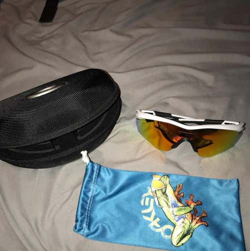 Oakley M2 Frame With Polarized Lense And Hard Case, Also Soft Carry Case. Used Like Twice.