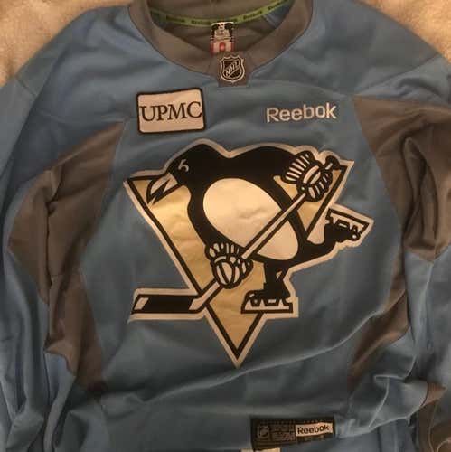 Pens 3.0 Praccy + Winter Classic Socks