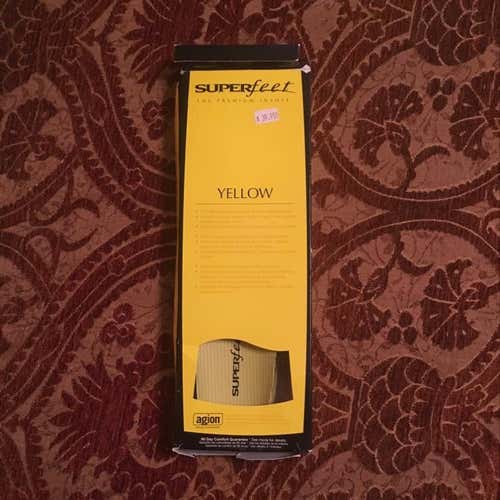 Brand New SuperFeet Yellow Hockey Insoles (Wide Width)