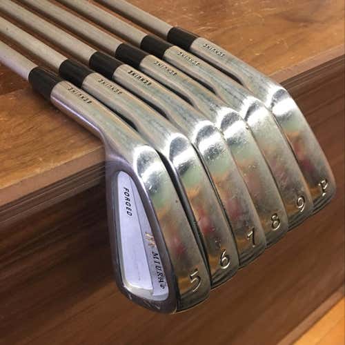 Men’s Left Handed Miura Forged Irons 5-P