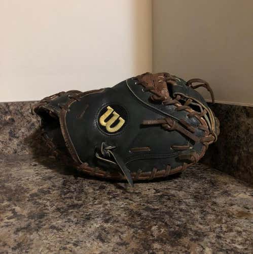Wilson A2000 Catchers Mitt