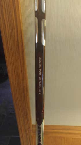Brand New 1X Lite stick.  LH 87 flex p28 lie 5 grip