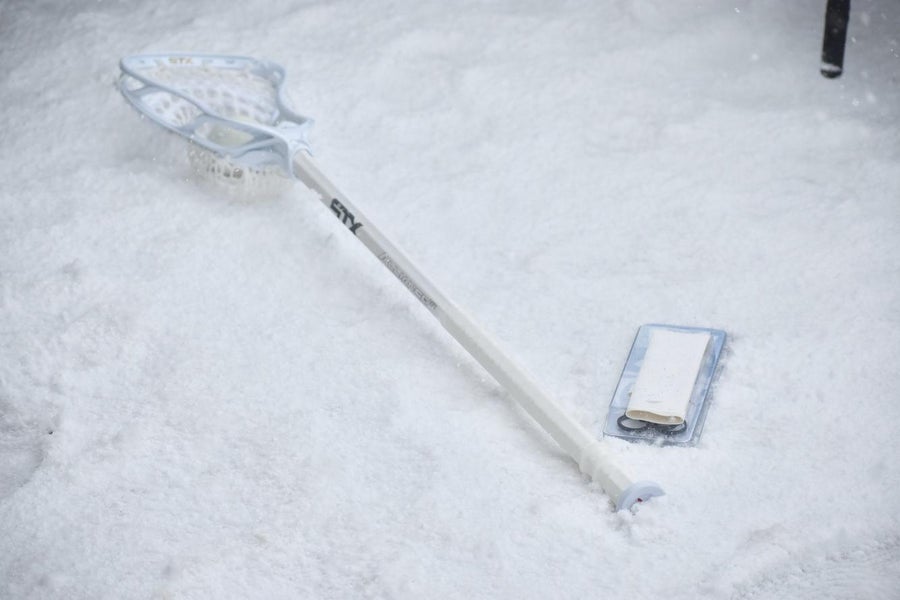BN WHITE STX STALLION 700 STX ALLIANCE VFT SHAFT PROFESSIONALLY STRUNG COMPLETE STICK