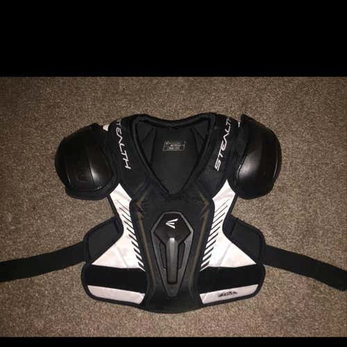 Large Easton Stealth C5.0 Shoulder Pads