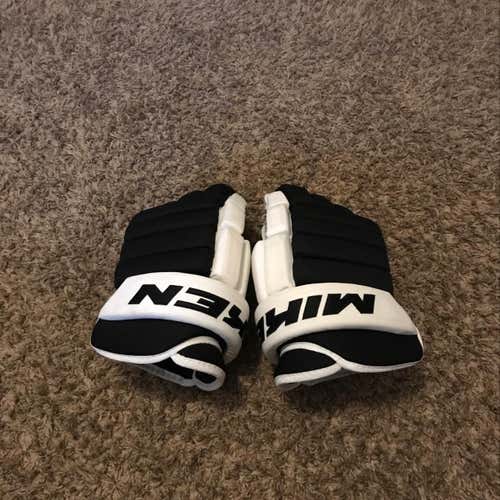 Penguins Miken Hockey Gloves 14”