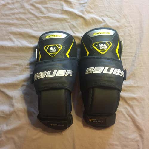 Bauer Supreme Hockey Goalie Knee Pads SR